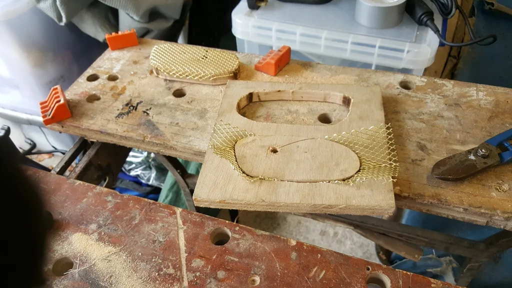 Reverting back to the original nostril design bonnet, photo 6