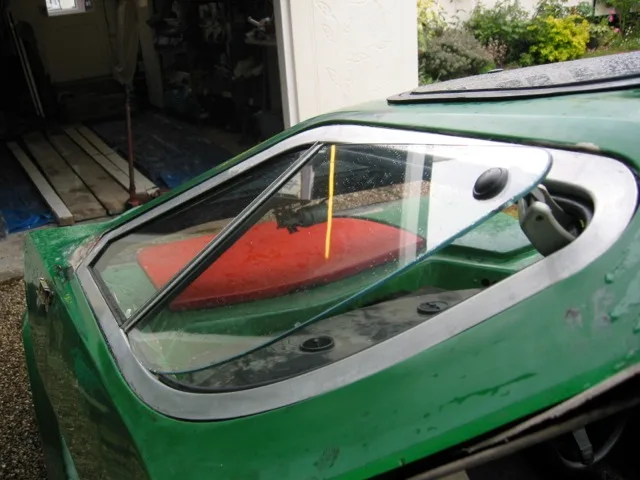 Opening Side Windows, photo 3